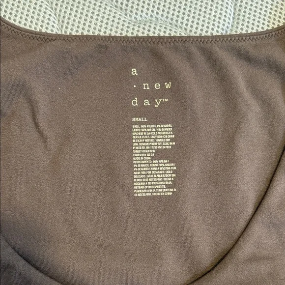 Classic Scoop Neck Tank Top - Brown - Picture 3 of 3